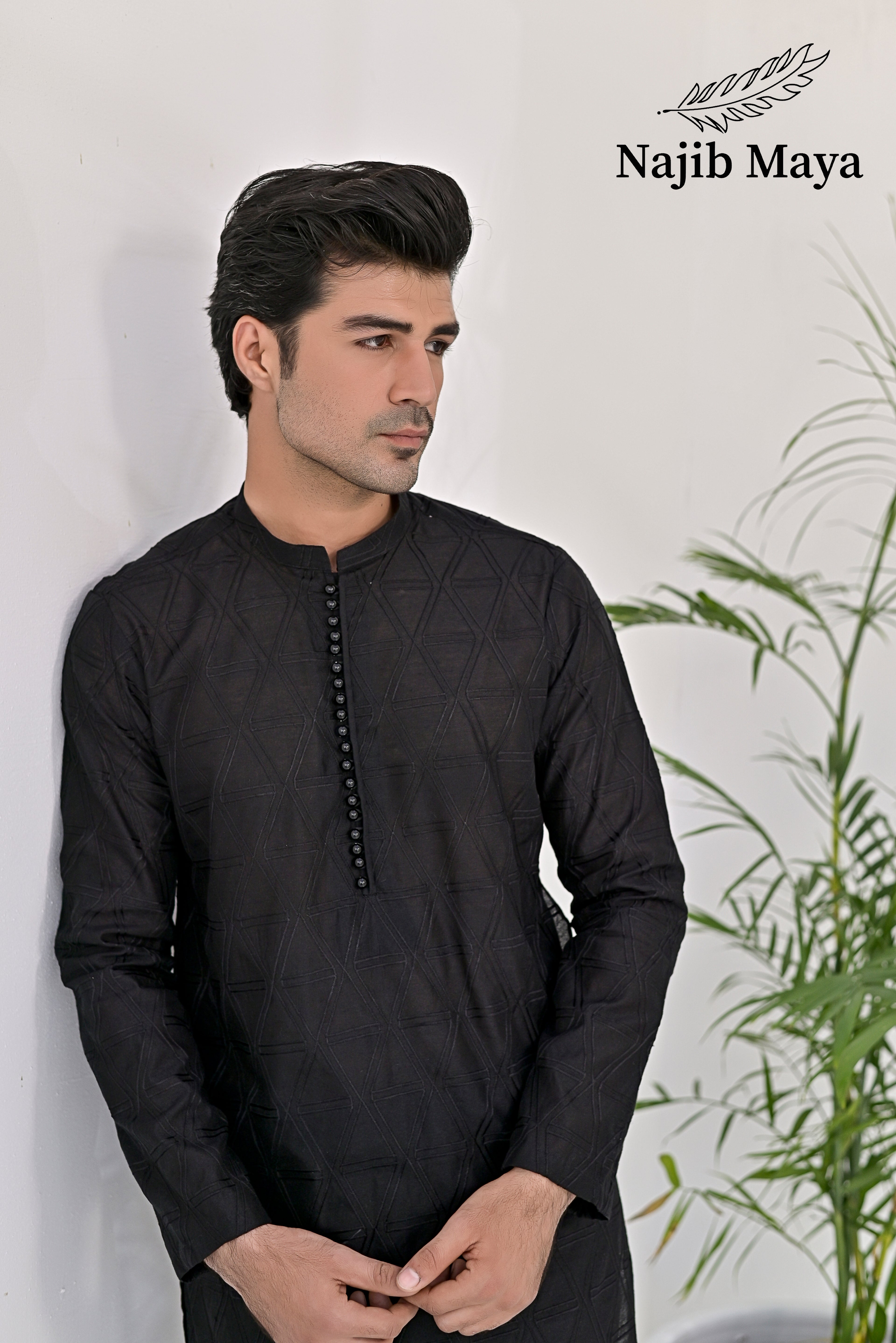 Black Embroidery Kurta Pajama For Men's
