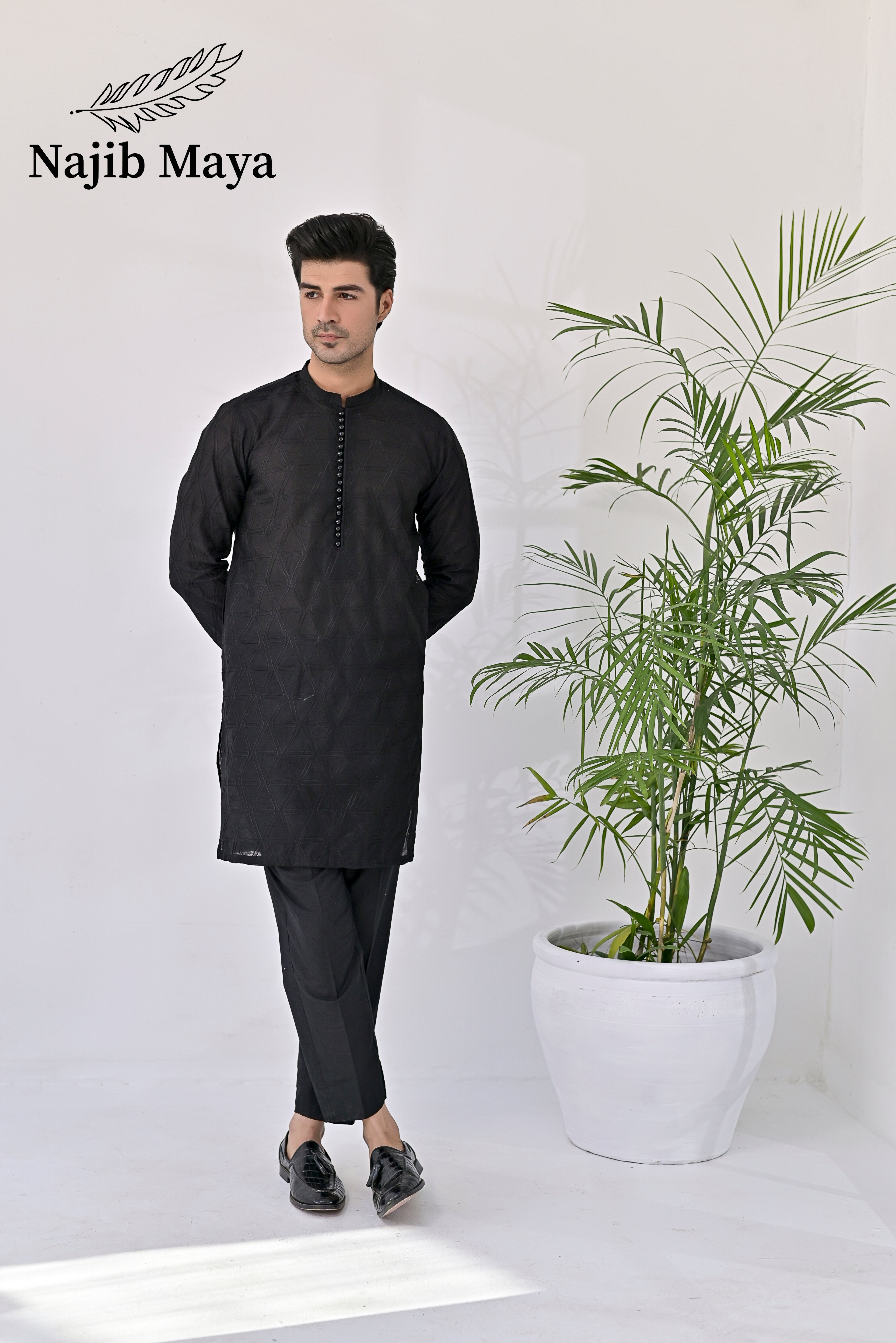 Black Embroidery Kurta Pajama For Men's