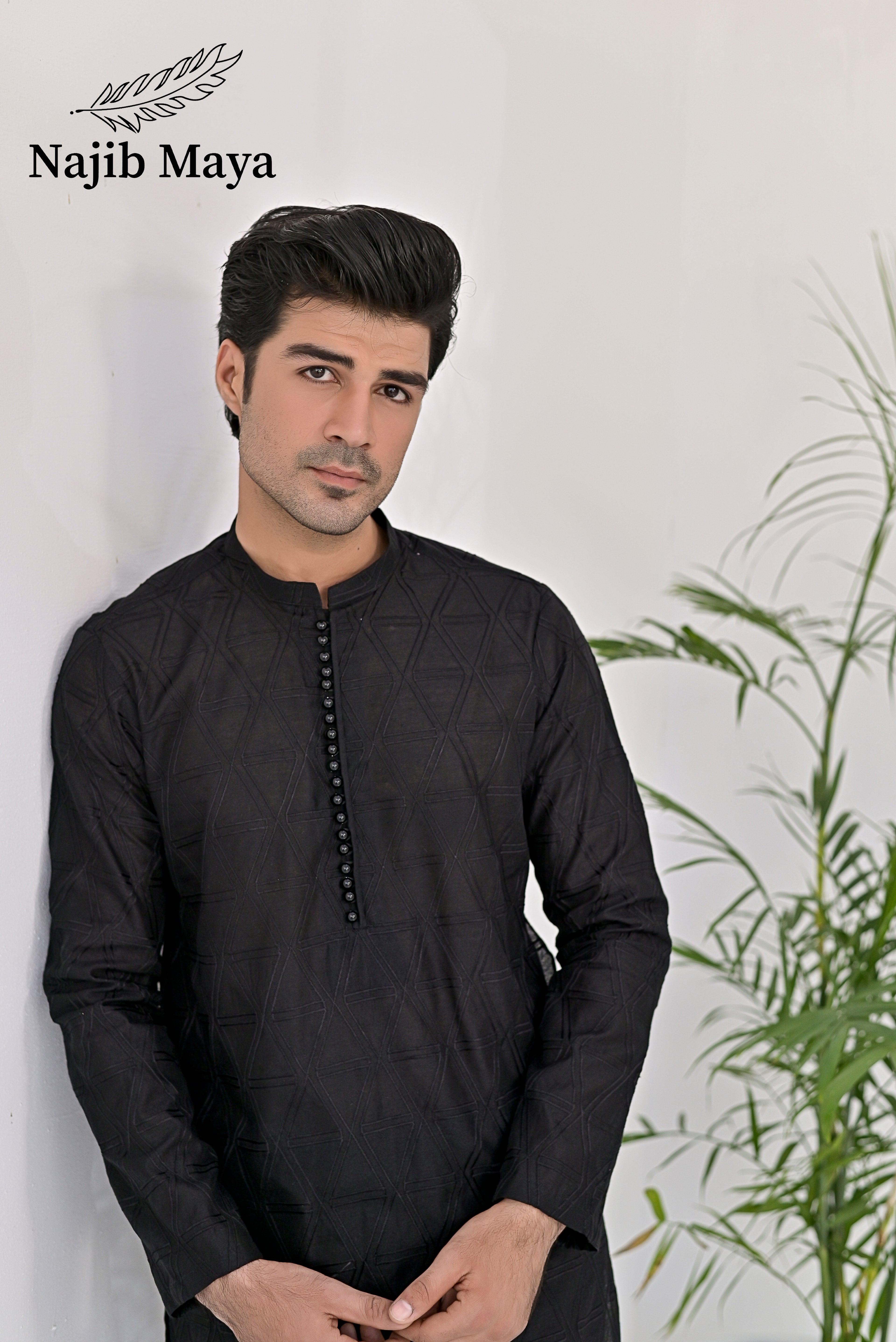 Black Embroidery Kurta Pajama For Men's