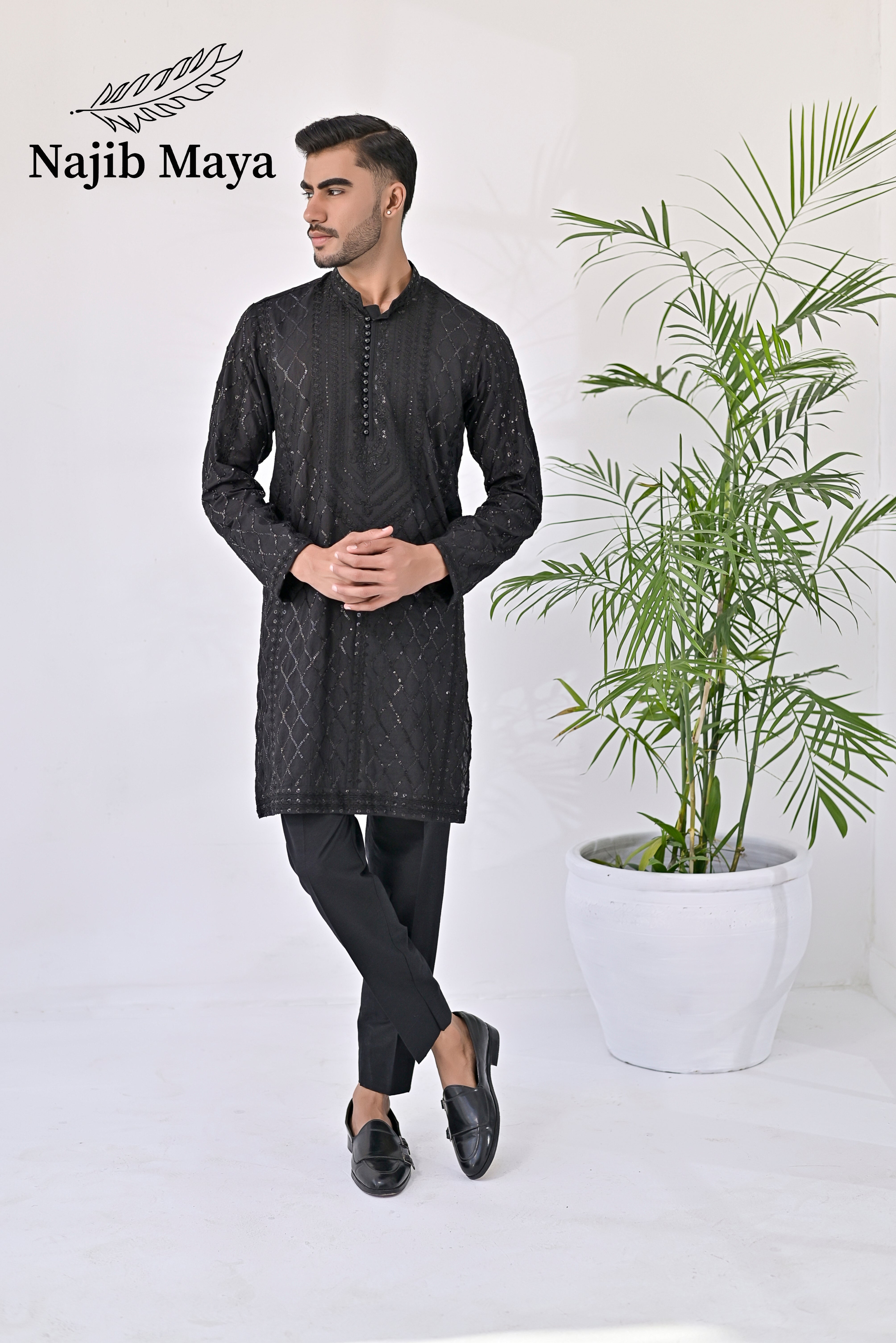 Black Embroidery Kurta Pajama For Men's Main image
