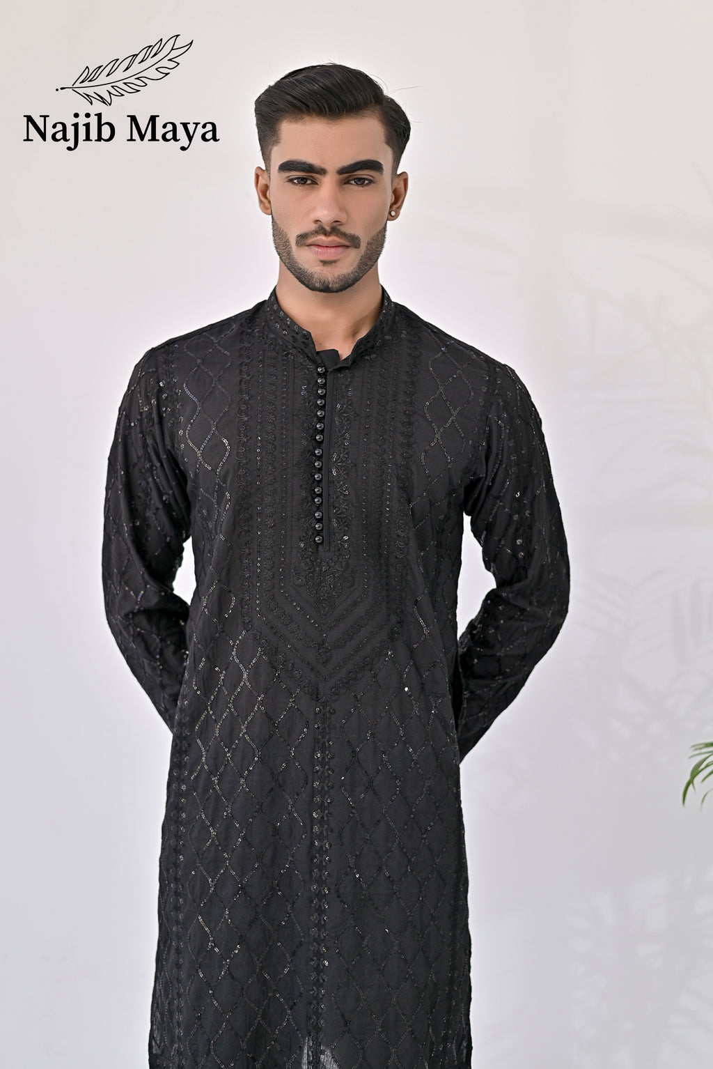 Black Embroidery Kurta Pajama For Men's
