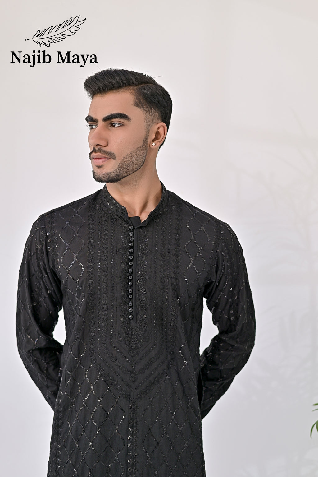 Black Embroidery Kurta Pajama For Men's