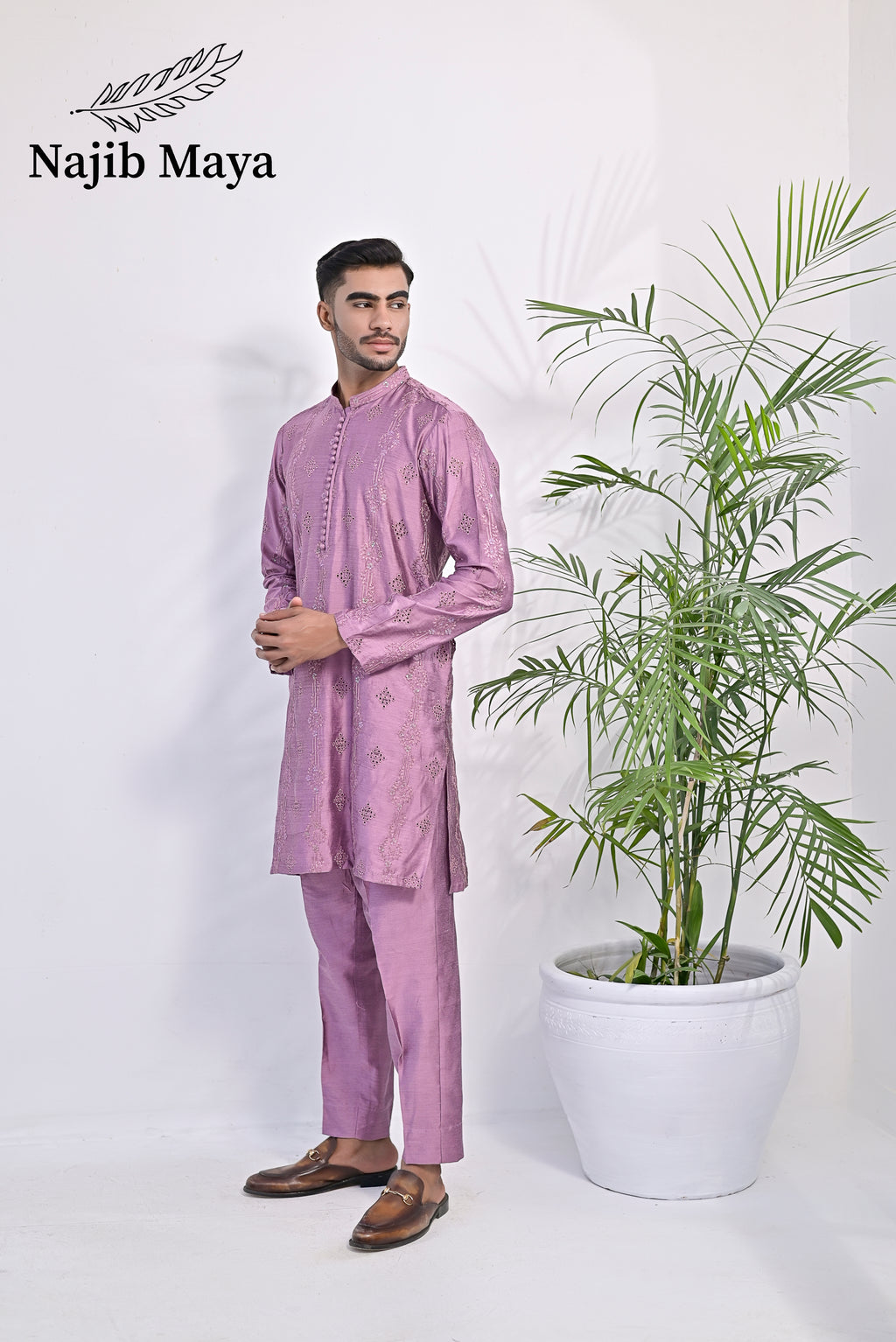 Purple Embroidery Kurta Pajama For Men's