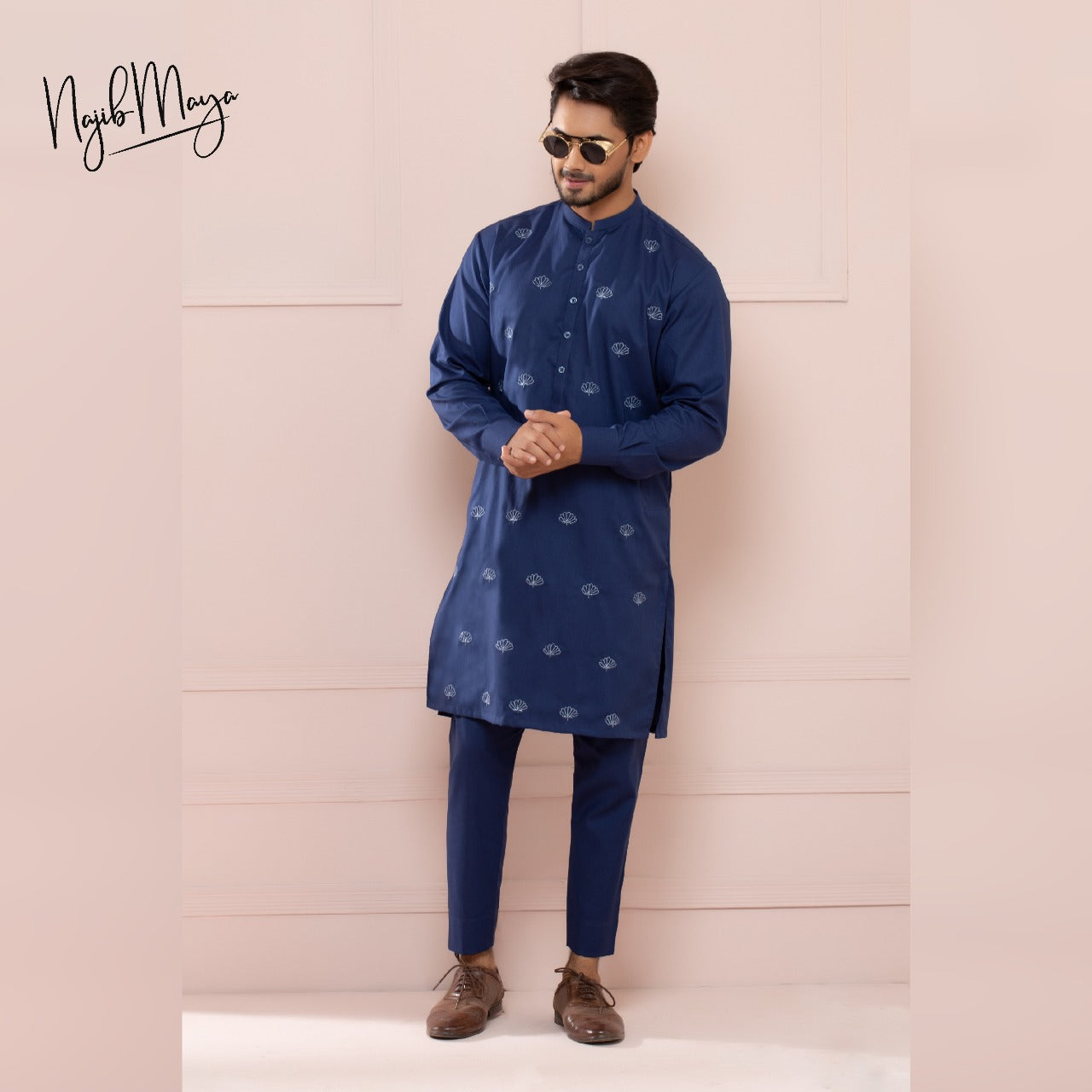 Royal Blue Embroidered Kurta Pajama Secondary image