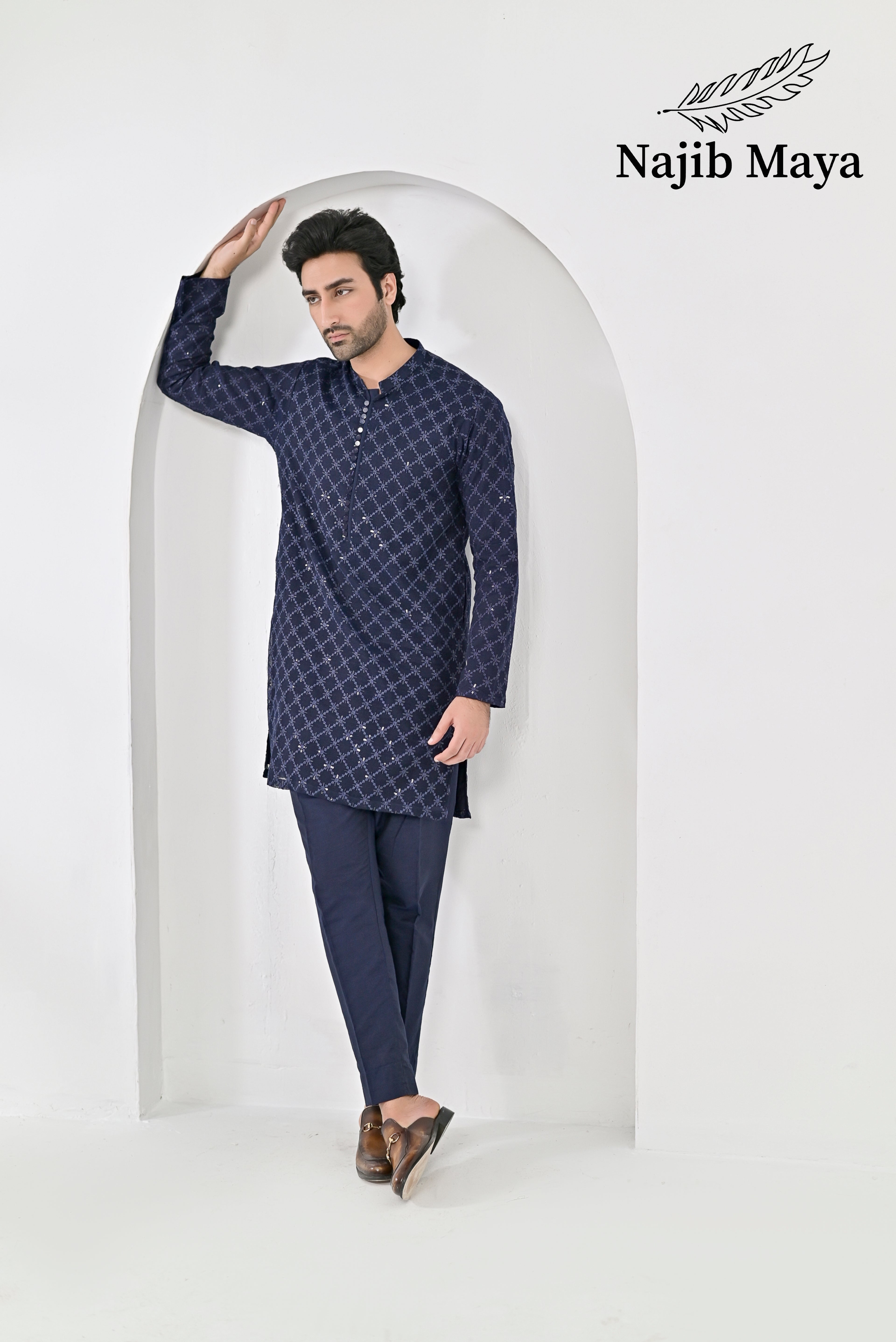 Blue Embroidered Kurta Pajama For Men's