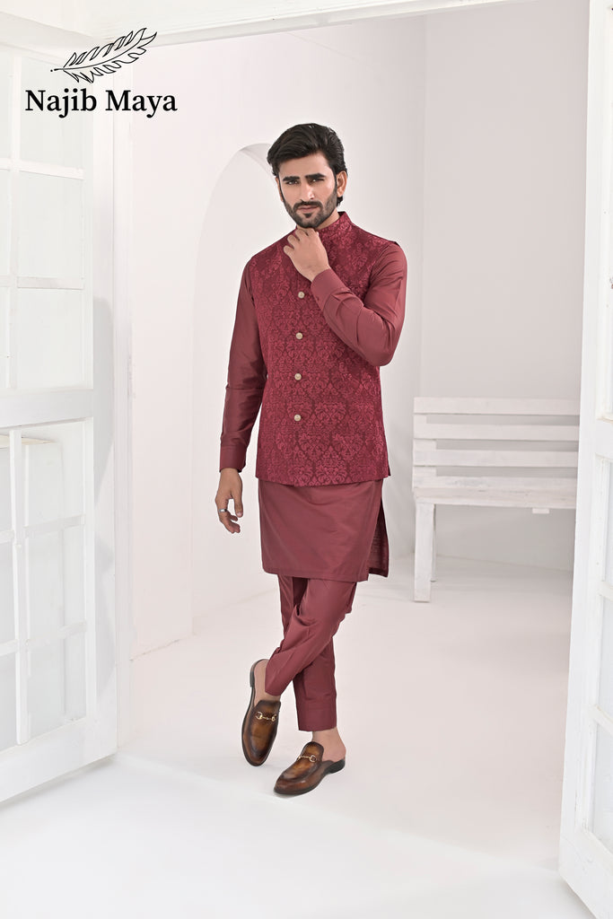 Maroon Embroidery Waist Coat & Maroon Kurta Pajama For Men's