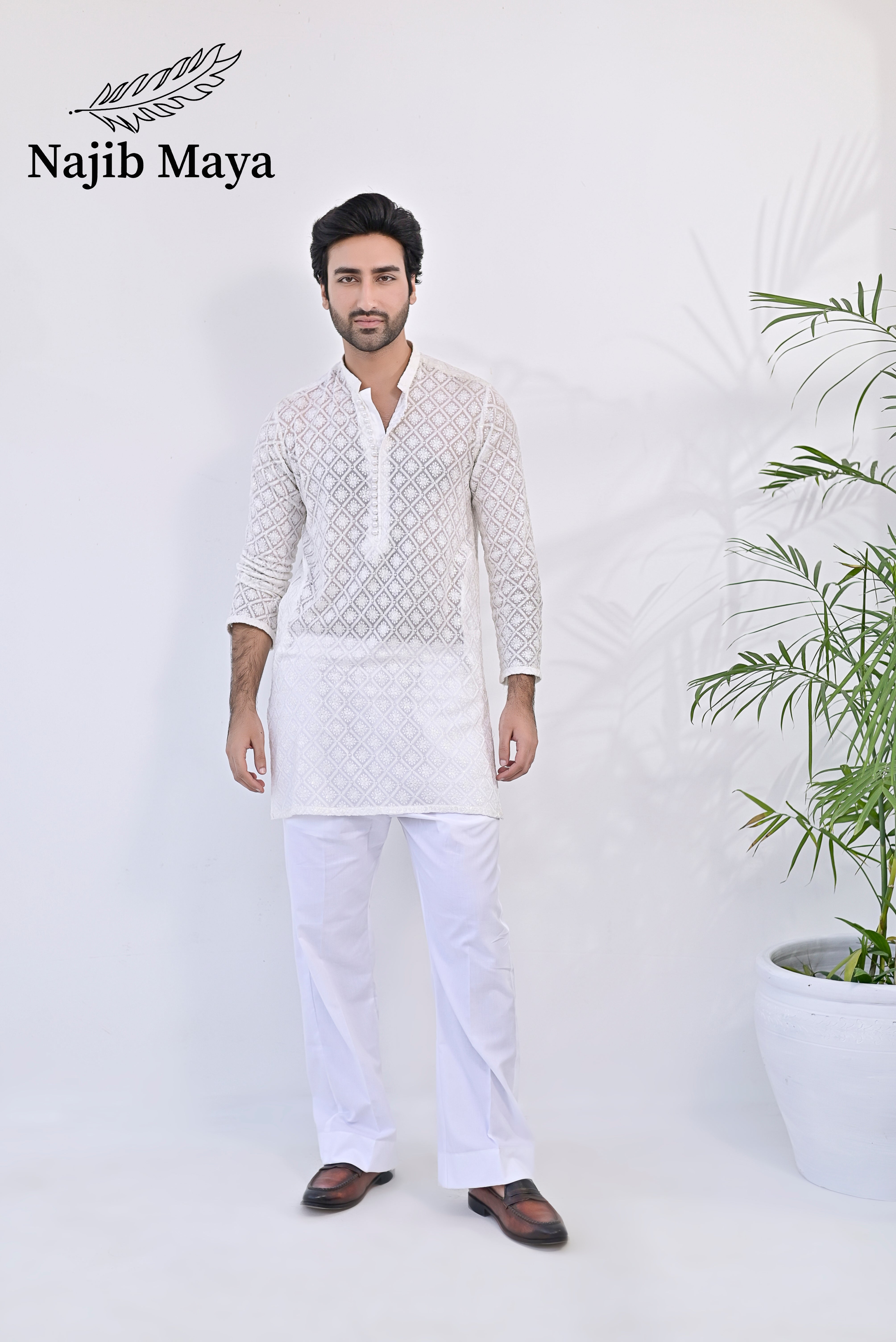 White Embroidered Kurta pajama For Men's Main image