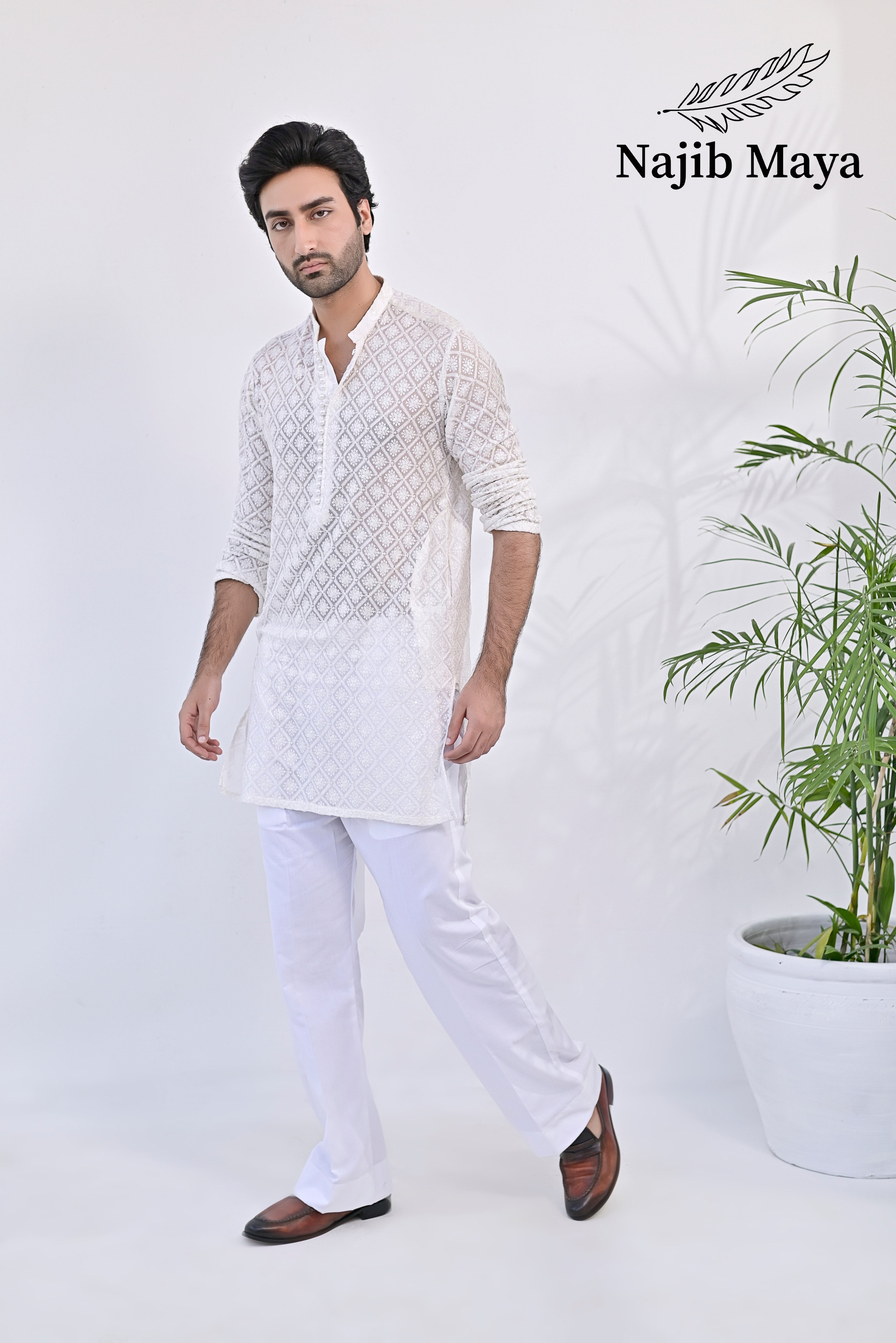 White Embroidered Kurta pajama For Men's