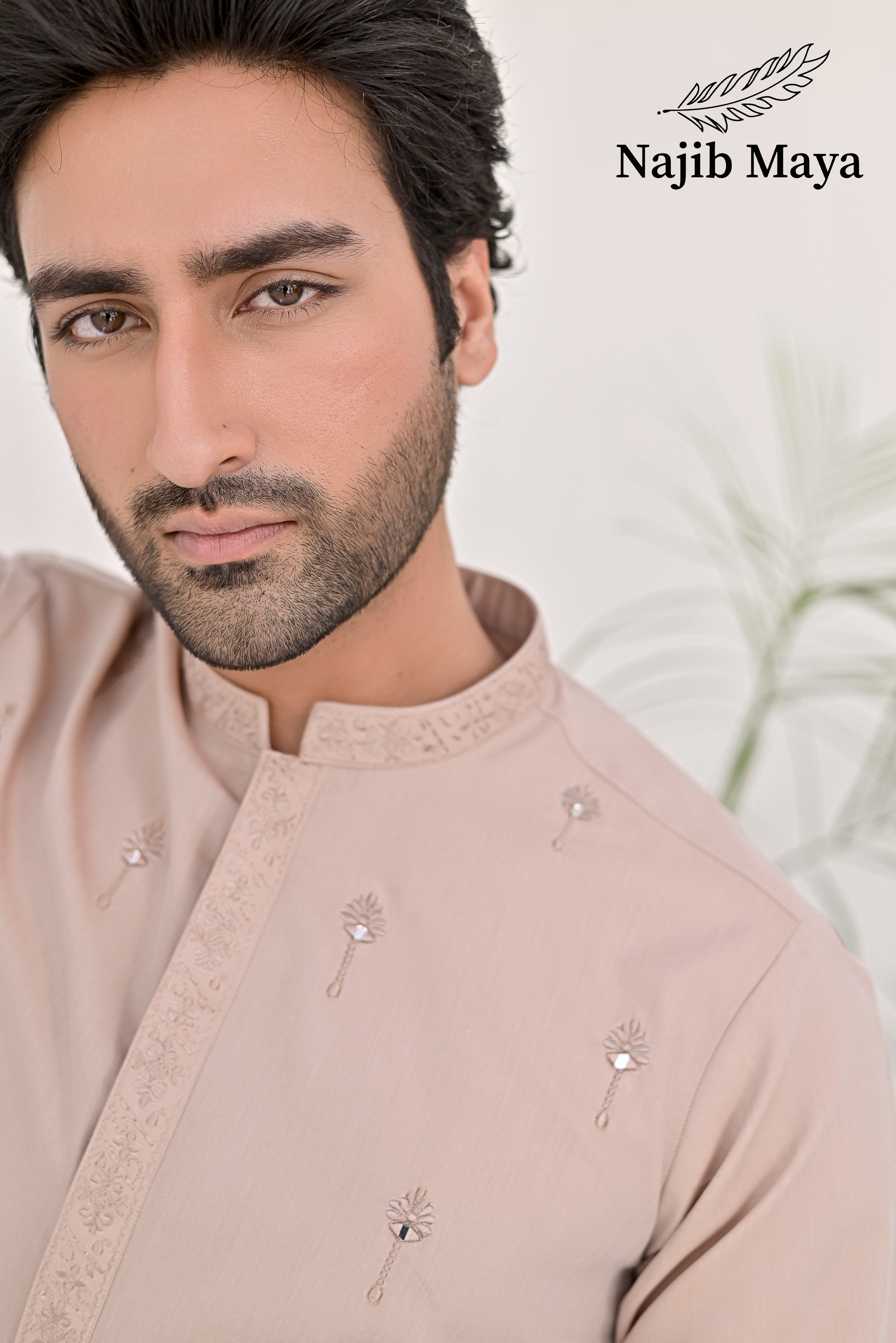 Mate Gold Embroidery Kurta Pajama For Men's