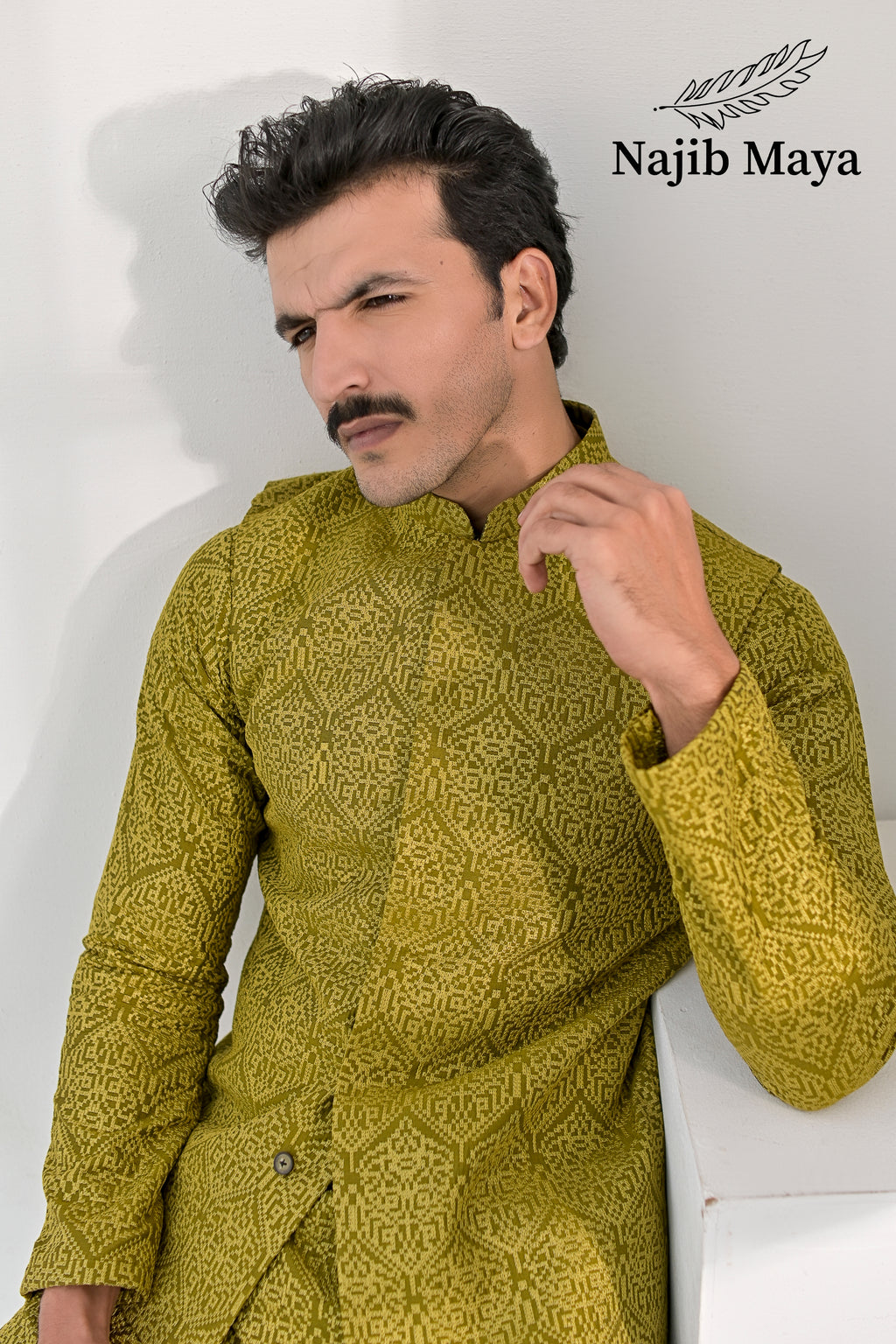 Dhaani Embroidery Waist Coat & Dhaani Embroidery Kurta Pajama For Men's