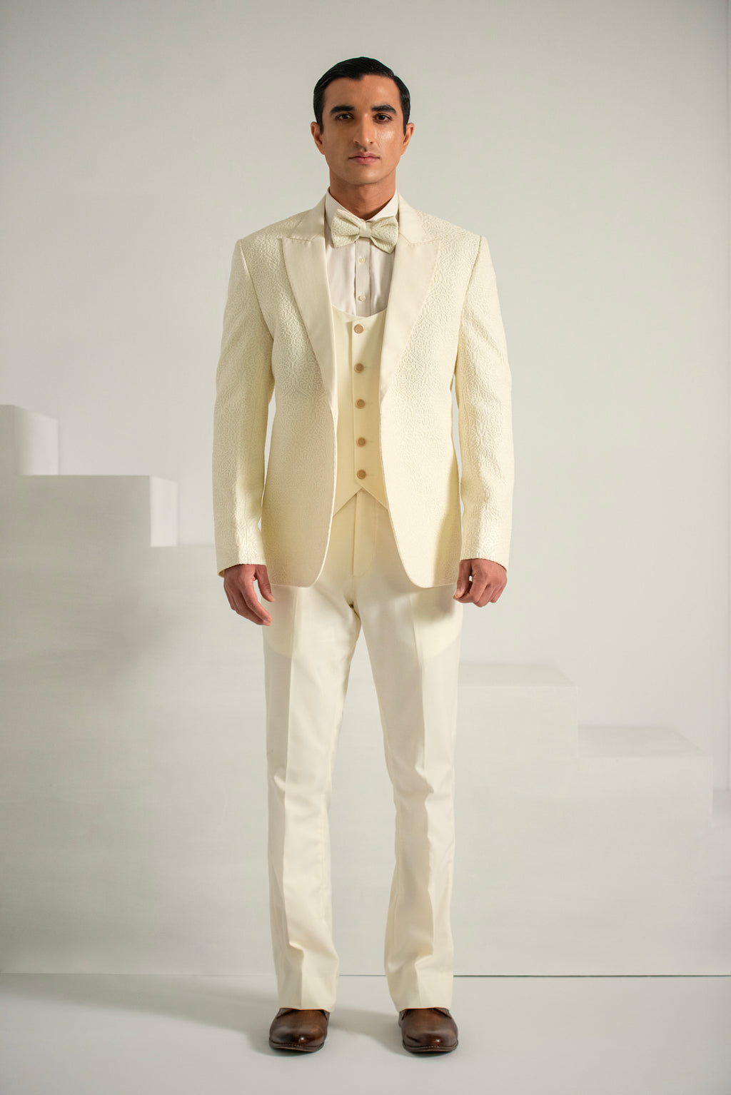 Cream Embroidery Tuxedo Coat Pant & Waistcoat For Men's