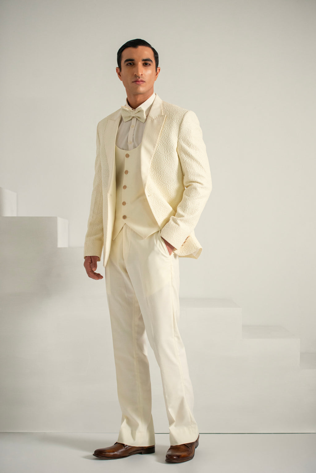 Cream Embroidery Tuxedo Coat Pant & Waistcoat For Men's