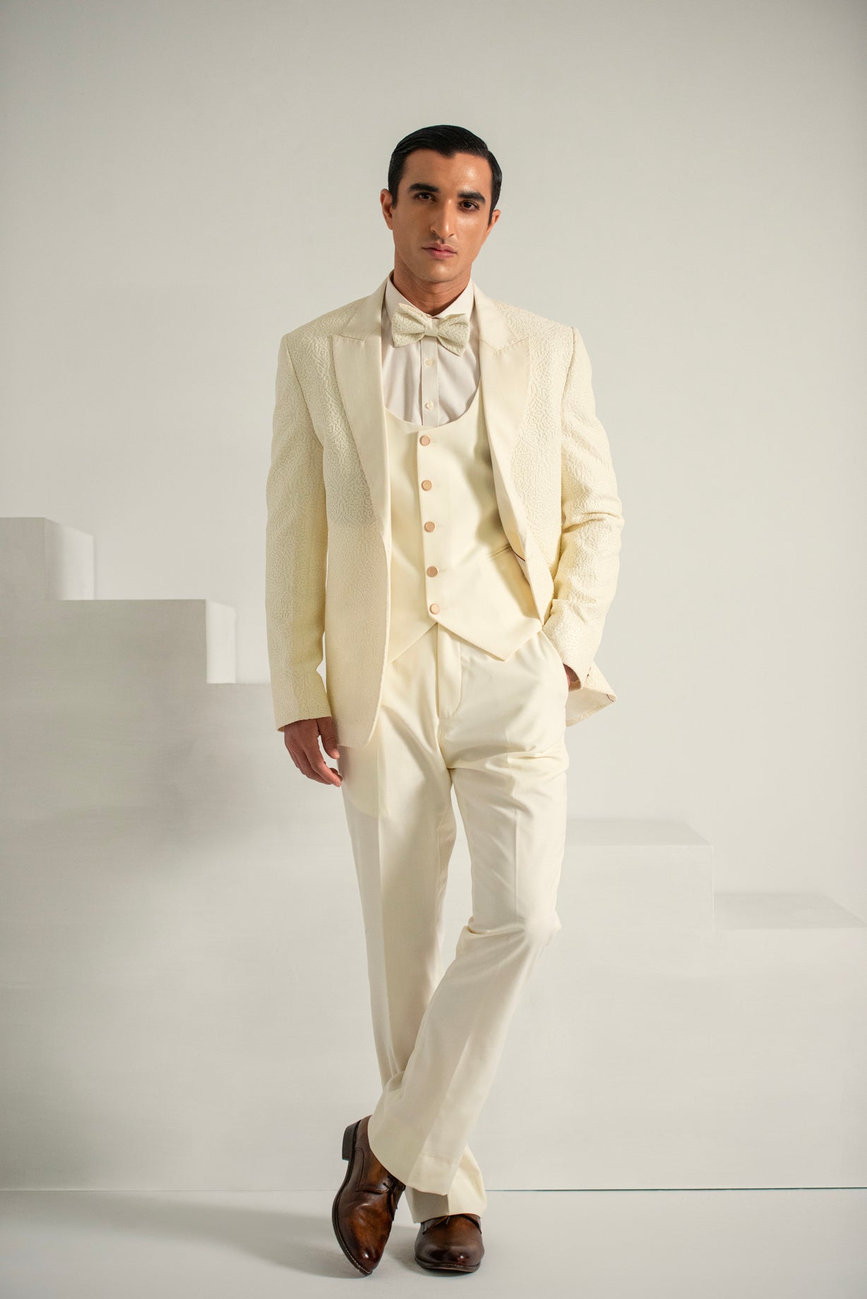 Cream Embroidery Tuxedo Coat Pant & Waistcoat For Men's Main image