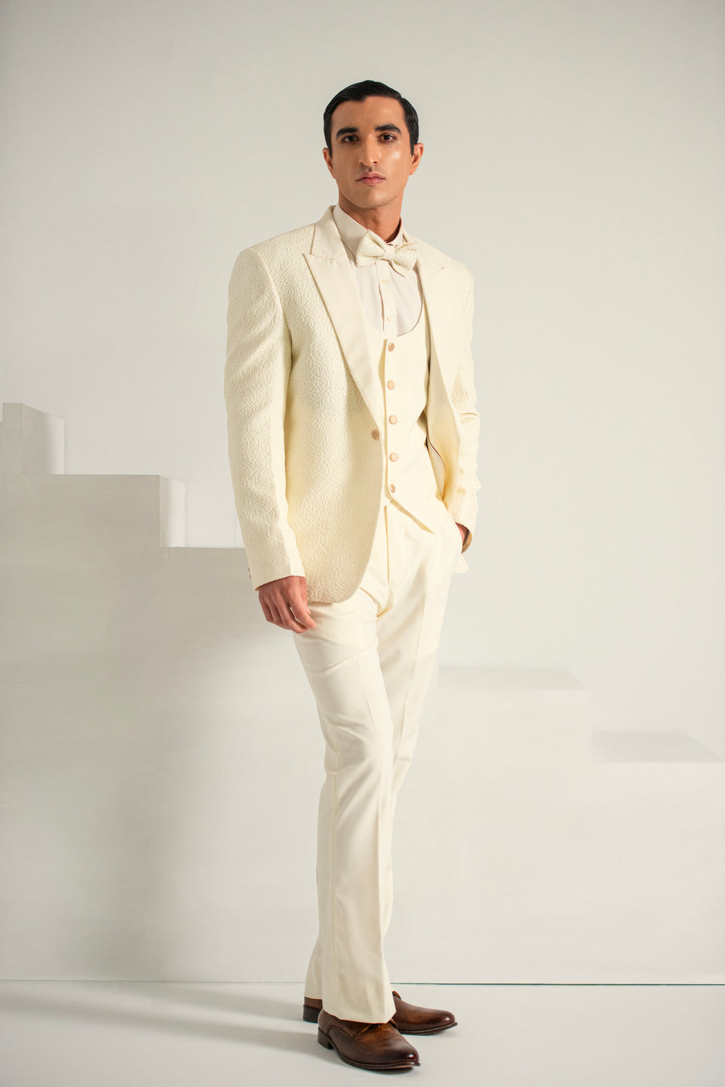 Cream Embroidery Tuxedo Coat Pant & Waistcoat For Men's