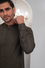 Load image into Gallery viewer, Green Kurta With Bell Bottom Pajama For Men's