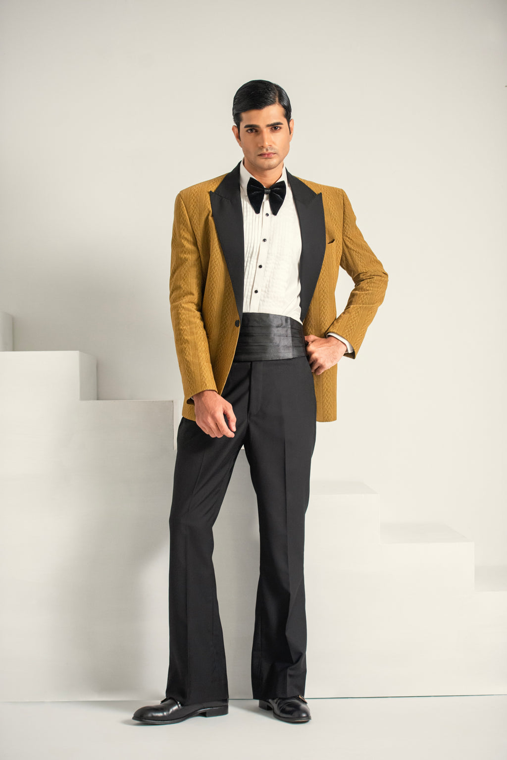 Dhani Velvet Coat Black Bell Bottom Pant For Men's