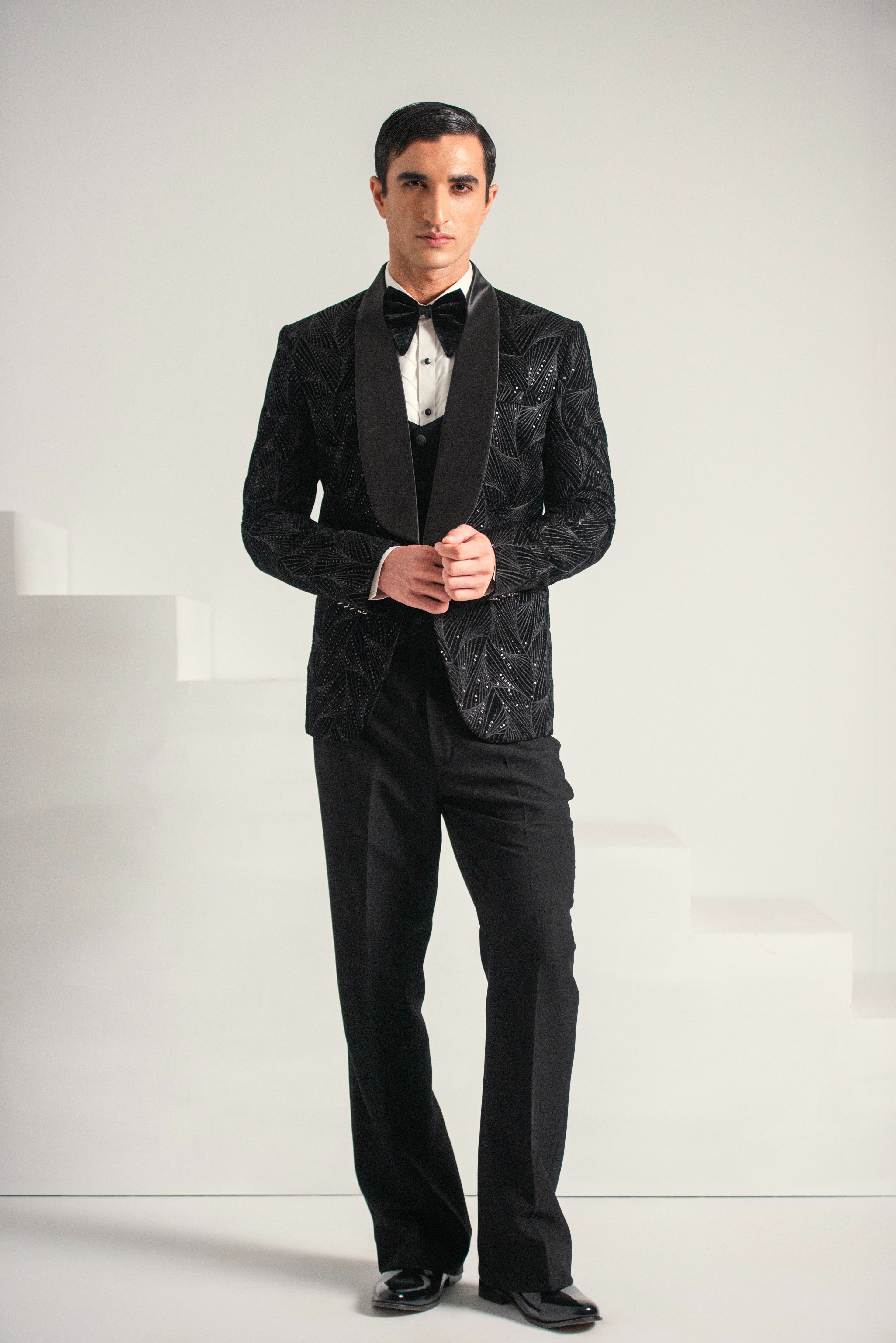 Black Velvet Embroidery Tuxedo Coat Pant & Waistcoat For Men's Secondary image