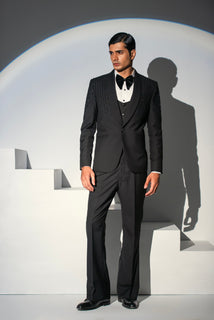 Black Handwork Tuxedo Coat Pant & Waistcoat For Men's