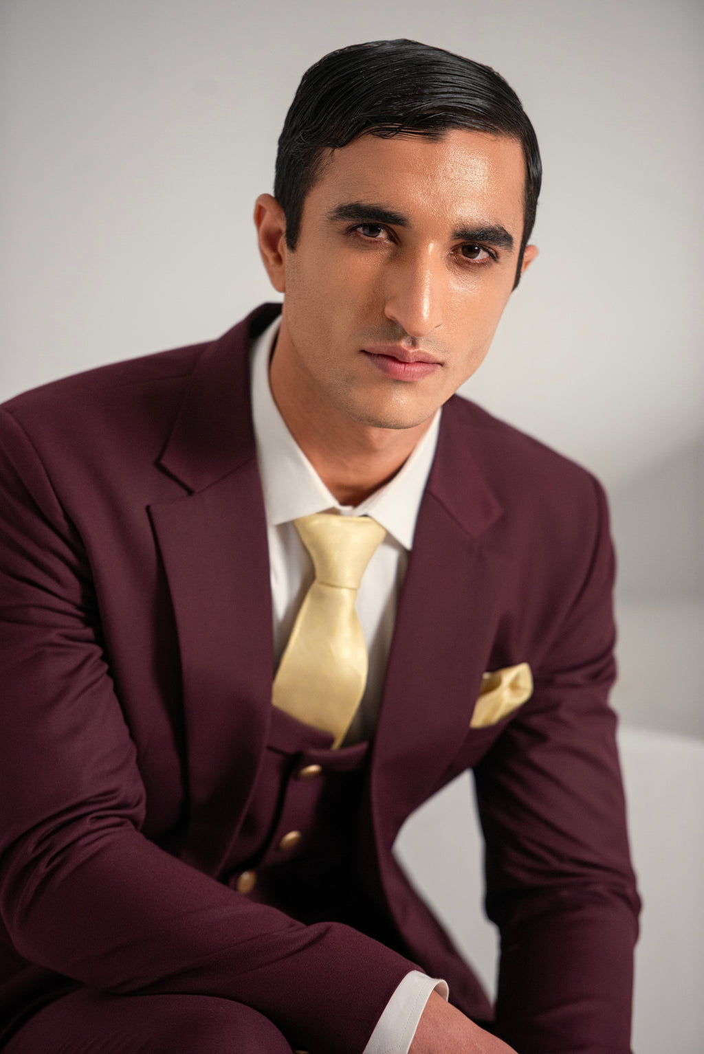 Burgundy Elegant Coat Pant &  Waistcoat For Men's