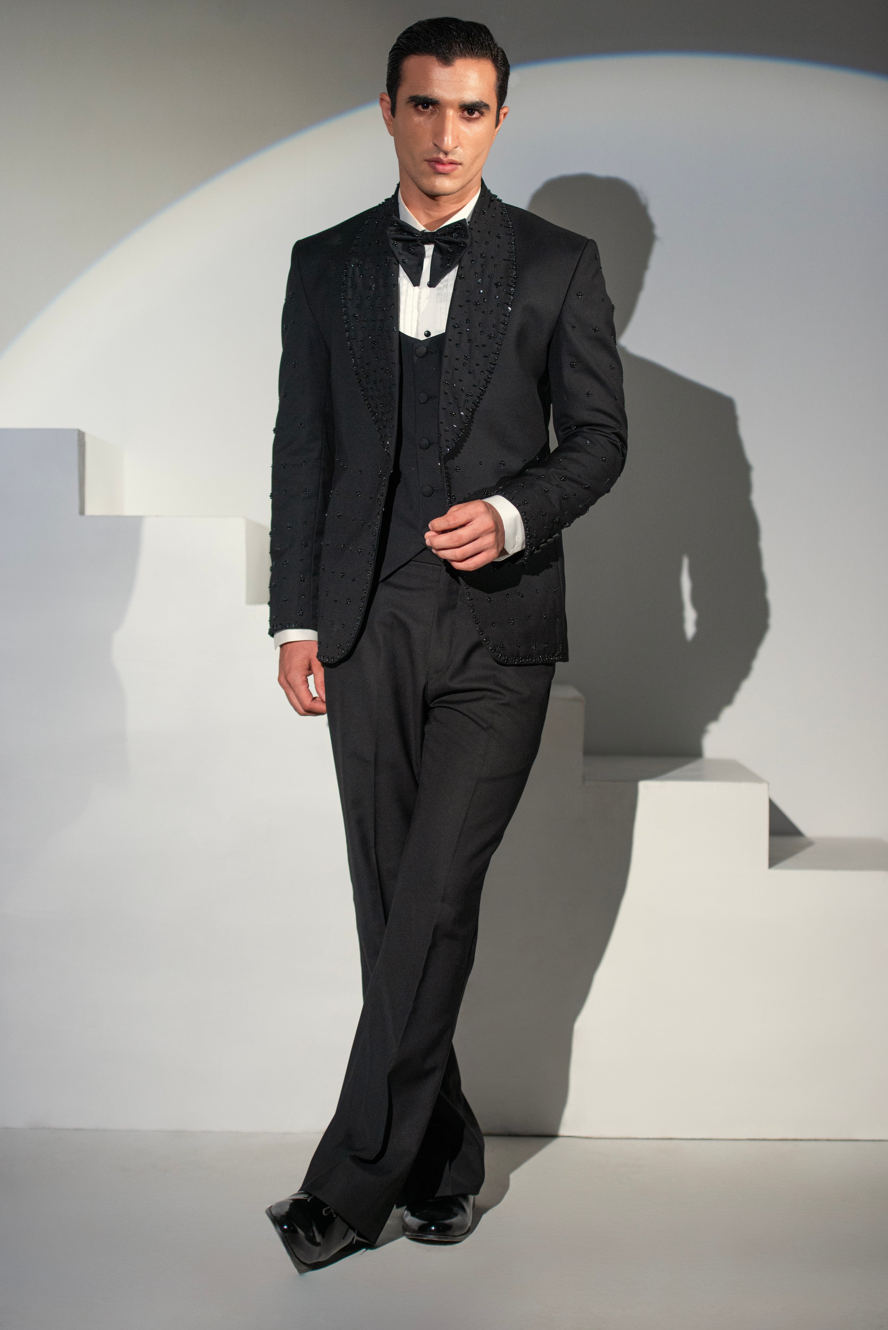 Black Tuxedo Coat Pant & Waistcoat For Men's Main image