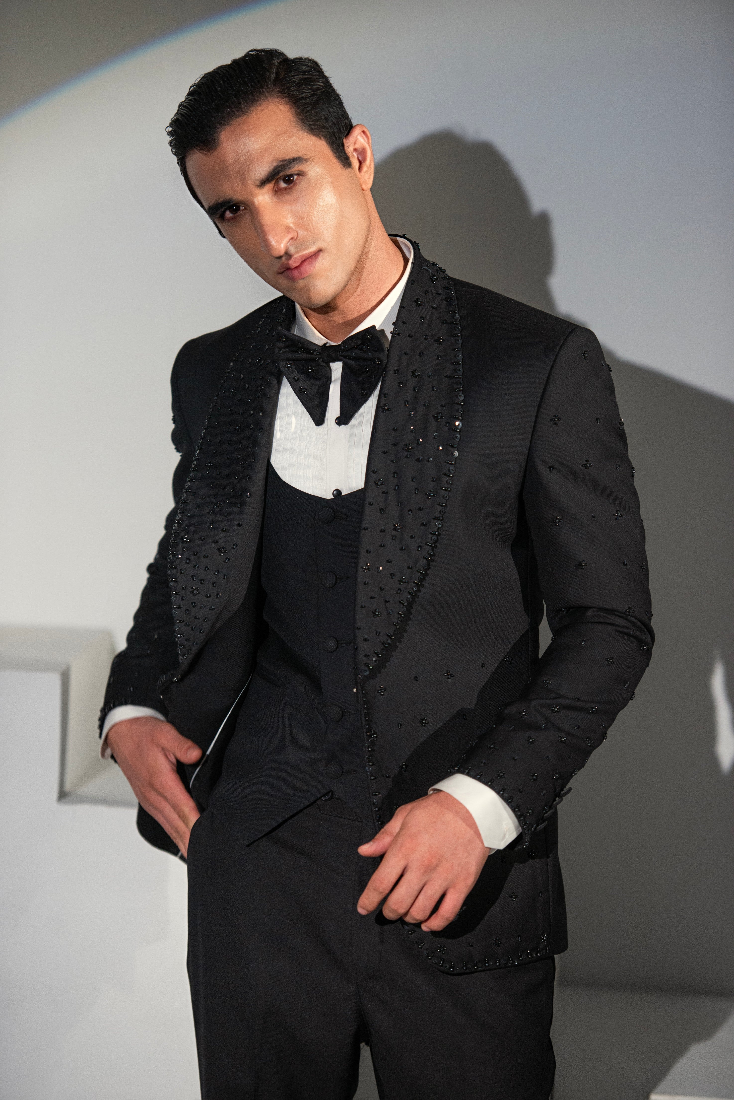 Black Tuxedo Coat Pant & Waistcoat For Men's