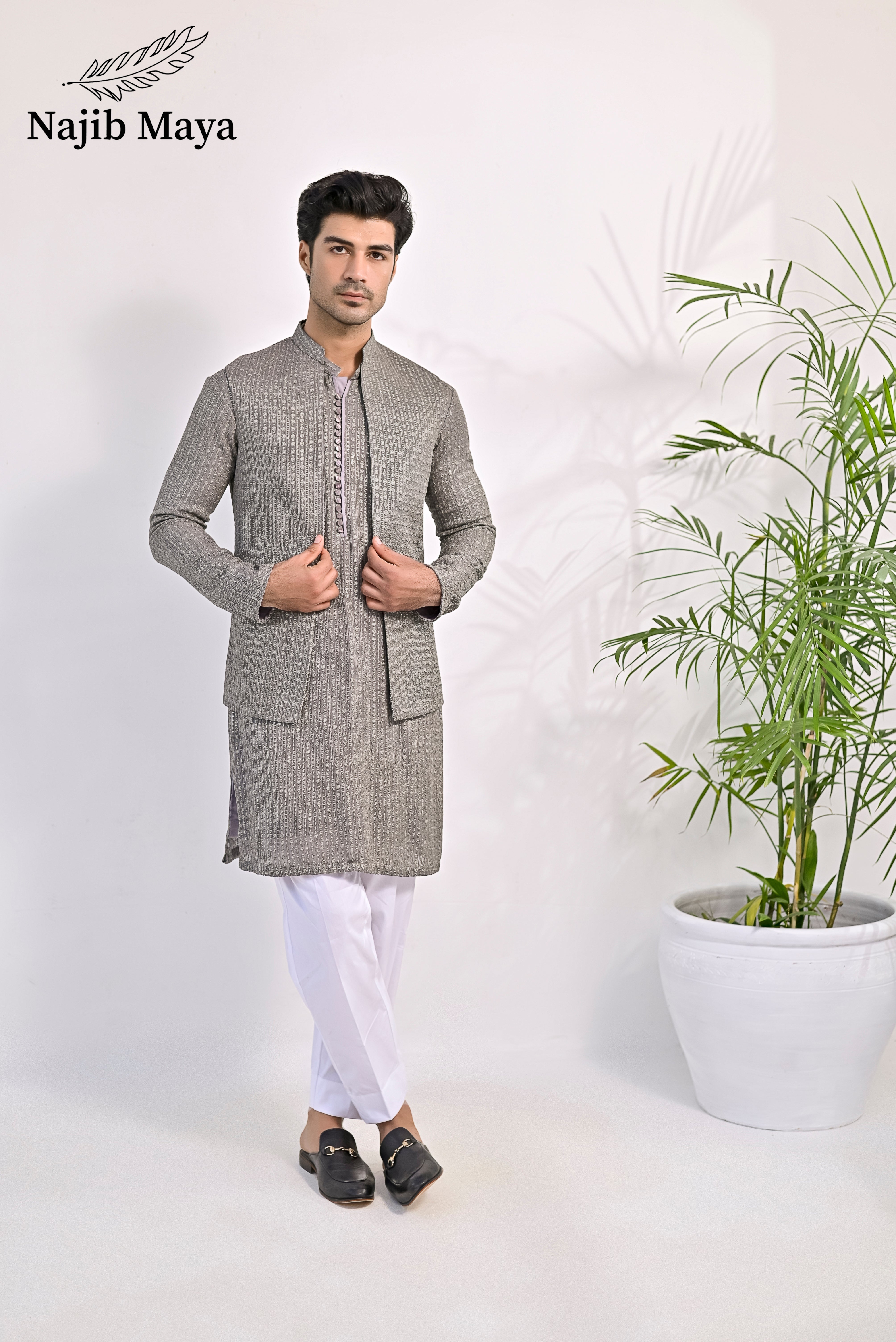 Grey Embroidery Kurta Pajama & Waist Coat For Men's Main image