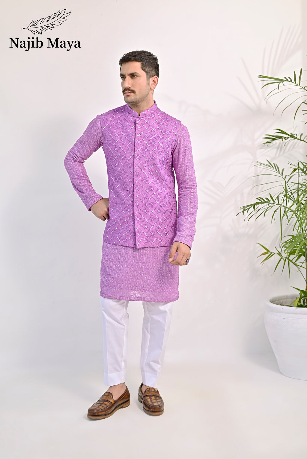 Purple Embroidery Kurta Pajama & Waist Coat For Men's