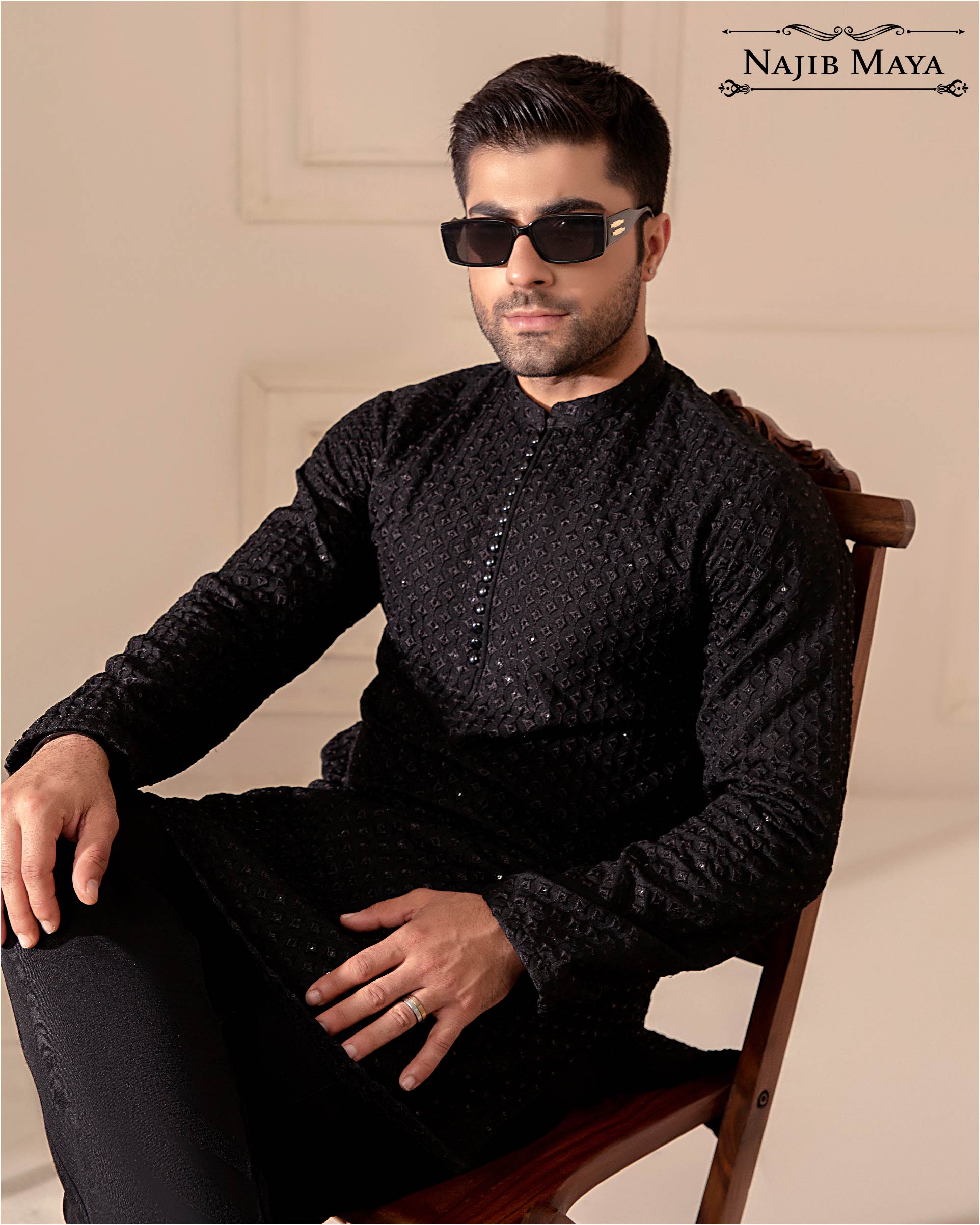 Black Embroidered Kurta Pajama For Men's Secondary image