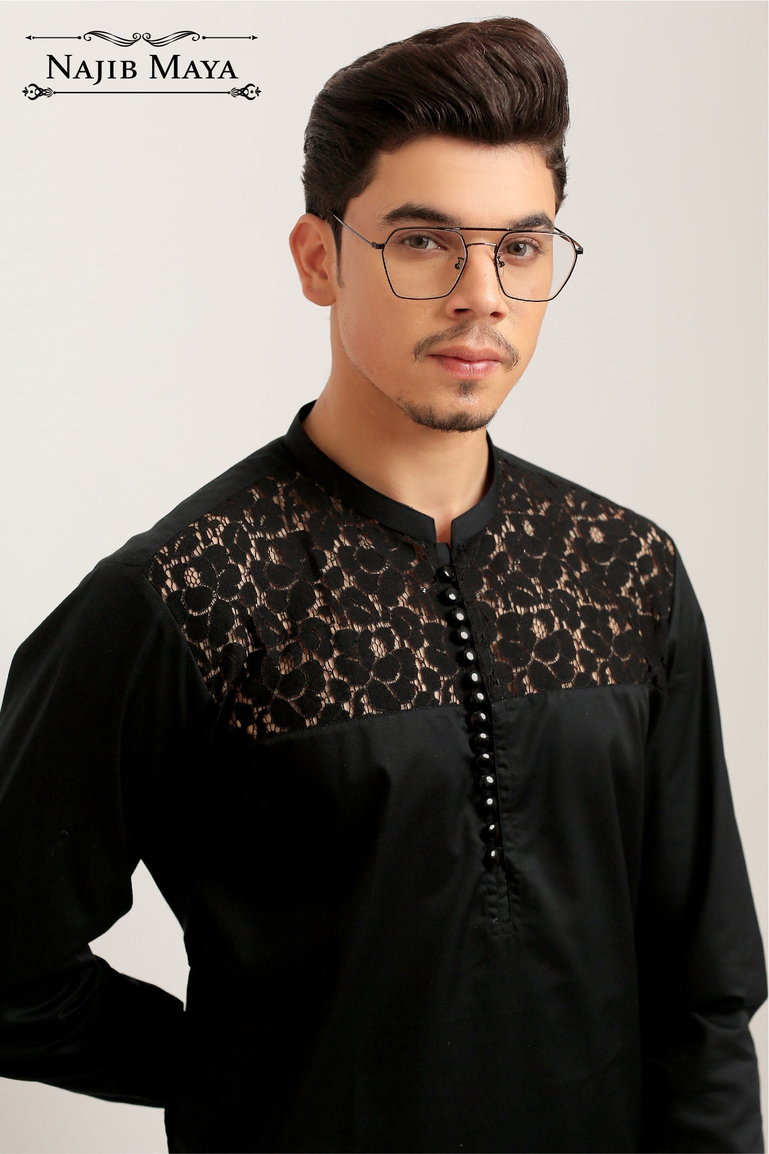 Black Elegant Kurta Pajama For Men's Secondary image