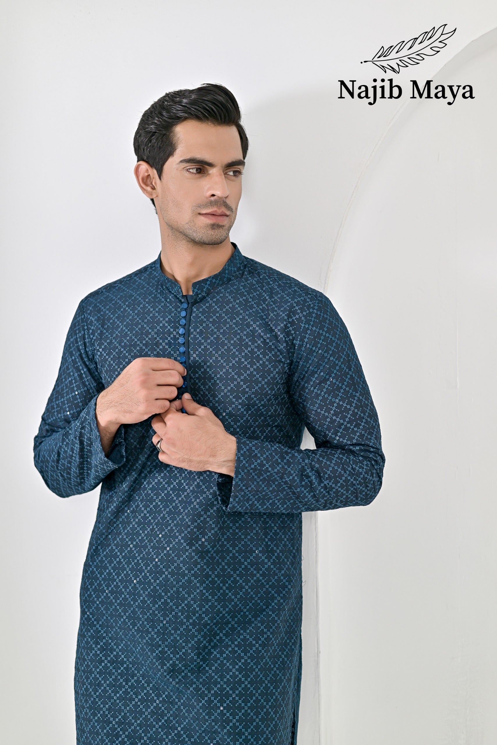 Till Blue Embroidered Kurta Pajama For Men's Secondary image