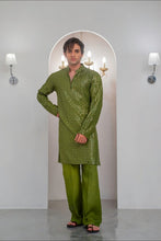 Load image into Gallery viewer, Green Embroidered Kurta With Bell Bottom Pajama For Men's