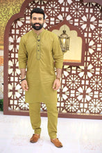 Load image into Gallery viewer, Green Embroidered Kurta Pajama For Men&#39;s