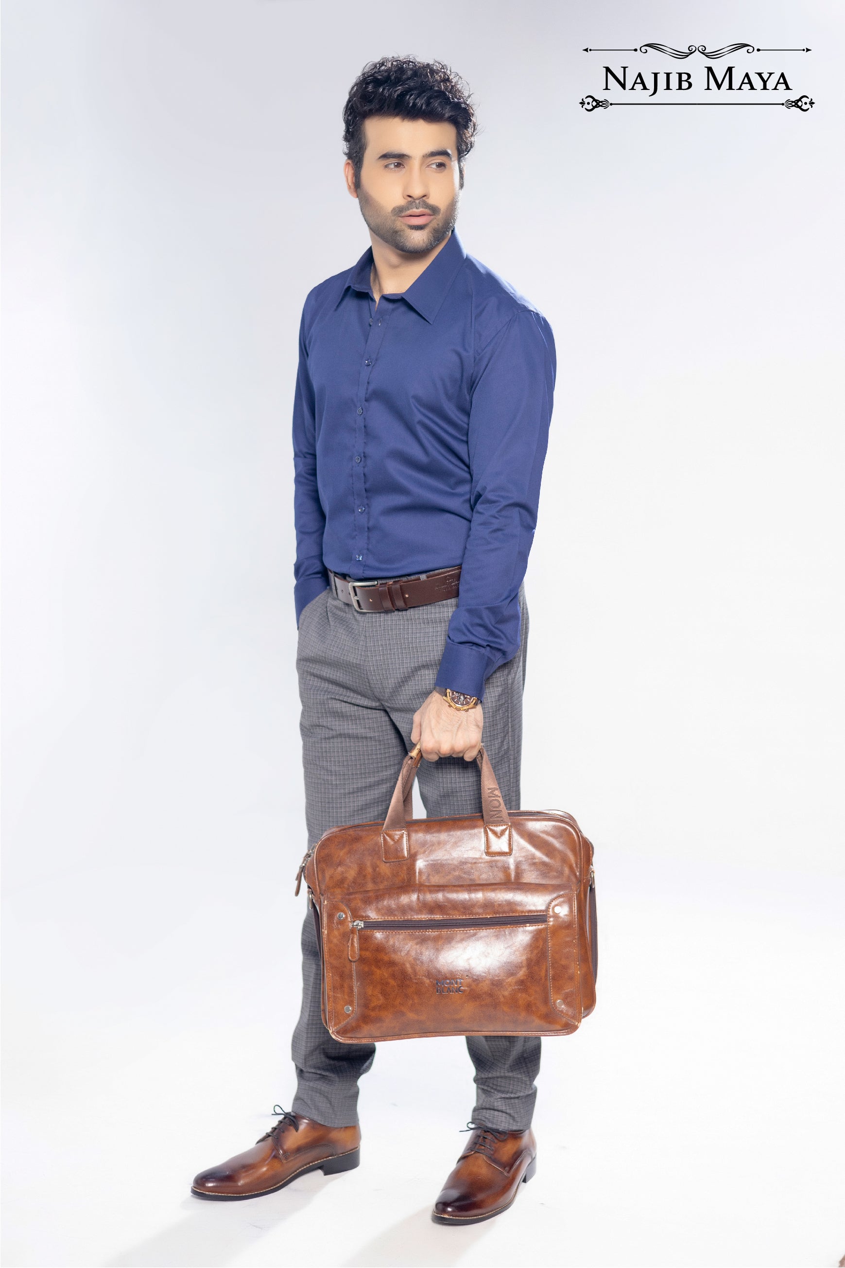 Navy Blue Slim Fit Formal Shirt For Men's Main image