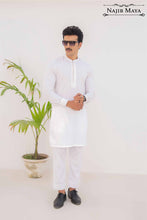 Load image into Gallery viewer, White Kurta Pajama For Men&#39;s