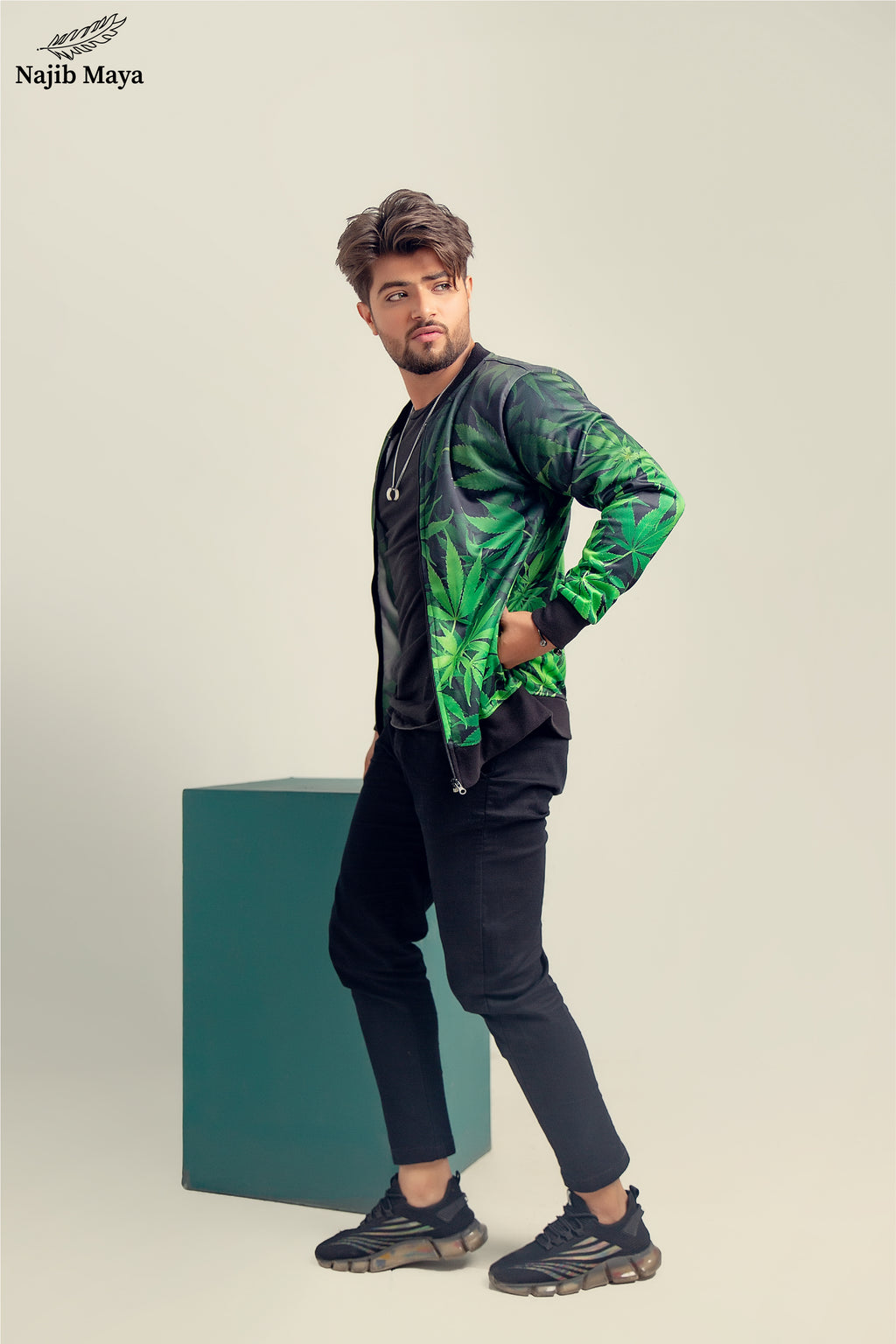 Green Stylish Bomber Jacket For Men's