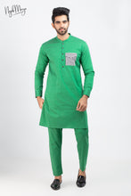 Load image into Gallery viewer, Green Front Pocket Kurta Pajama For Men&#39;s