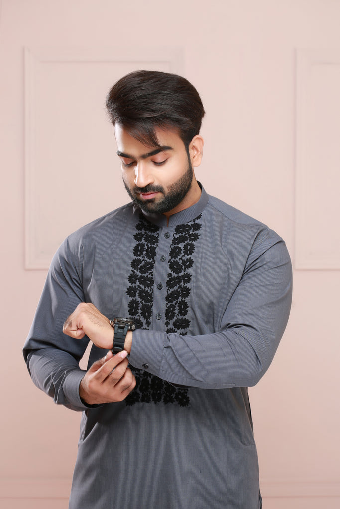 Grey Embroidery Kurta Pajama For Men's