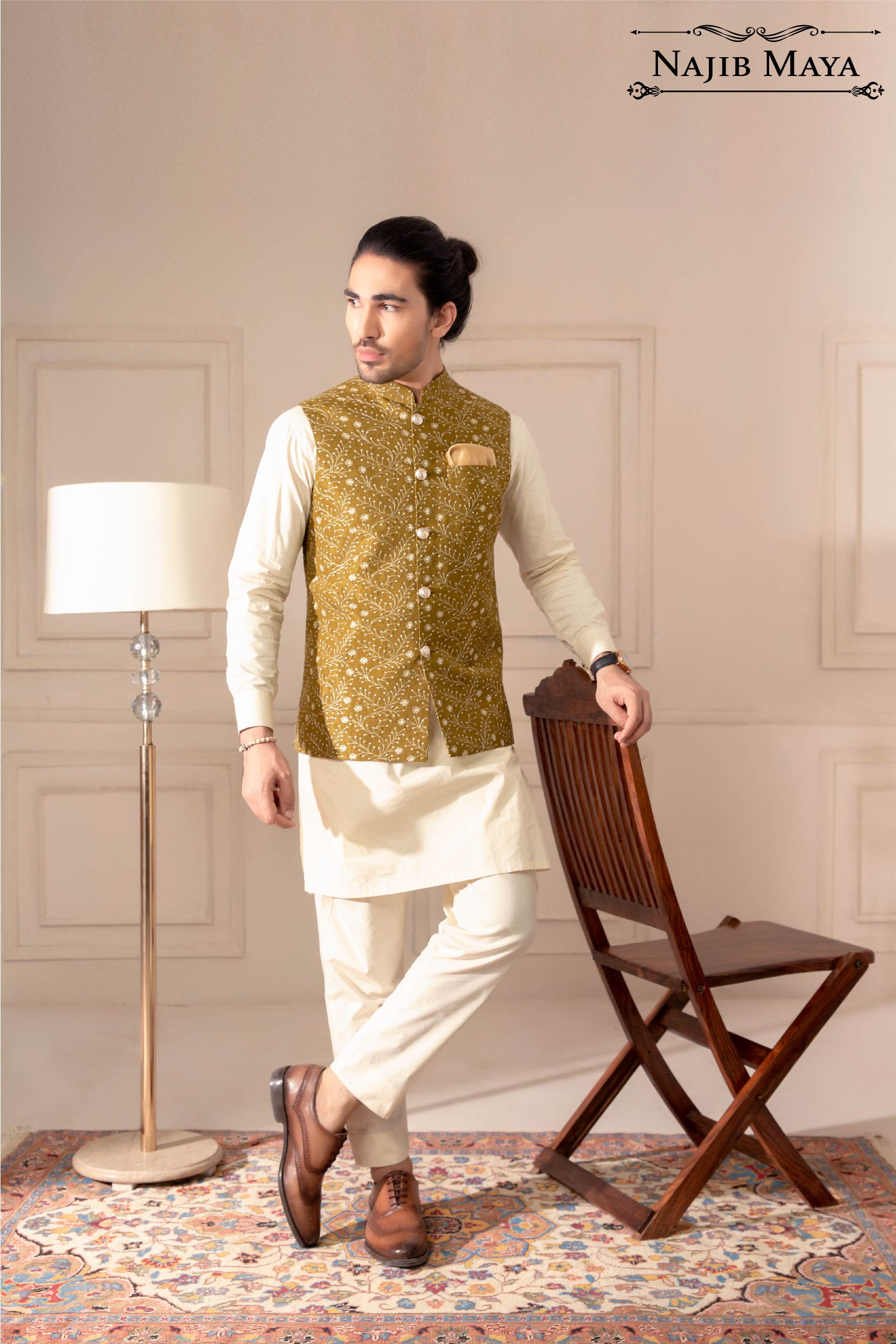 Dhaani Embroidery Waist Coat For Men's Main image