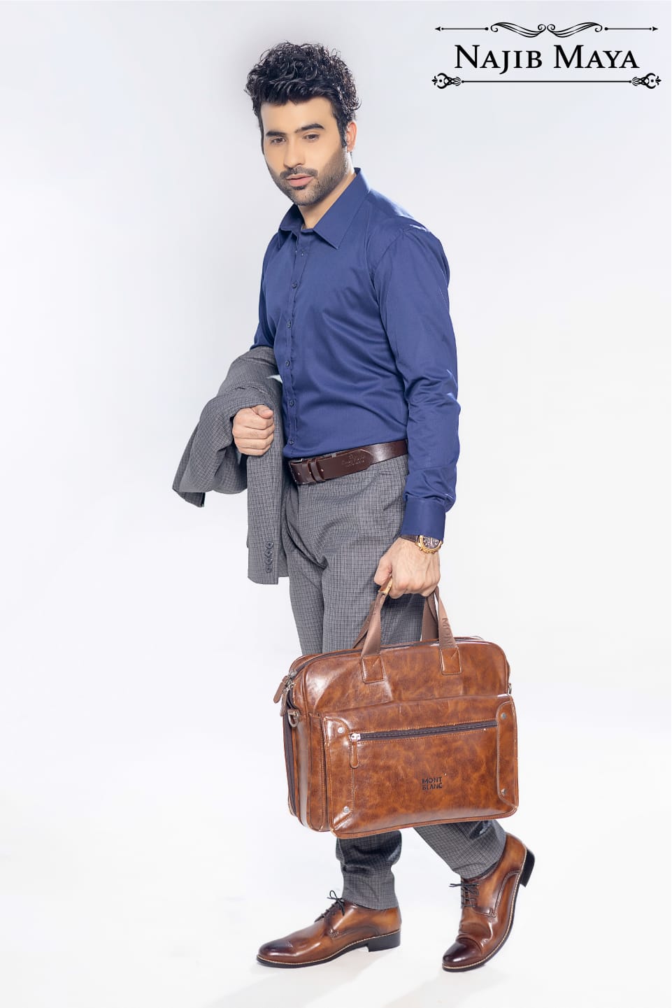 Navy Blue Slim Fit Formal Shirt For Men's Secondary image