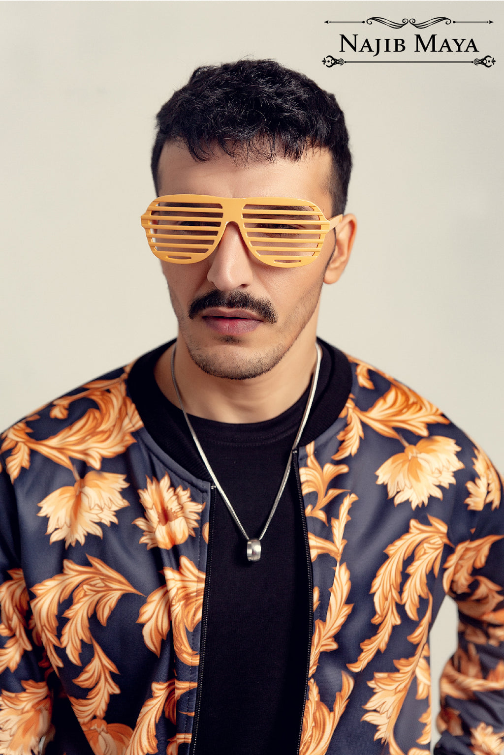 Black Stylish Bomber Jacket For Men's
